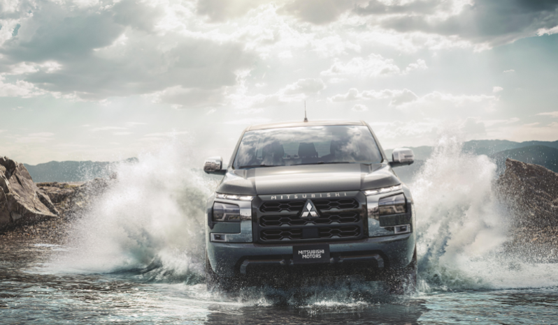 
								Mitsubishi L200 Triton DC full									