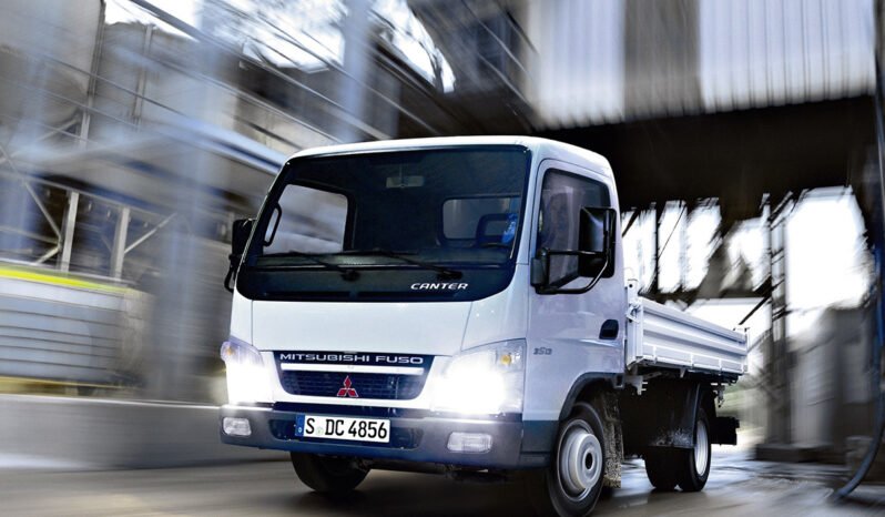 
								Fuso Canter FE84 full									