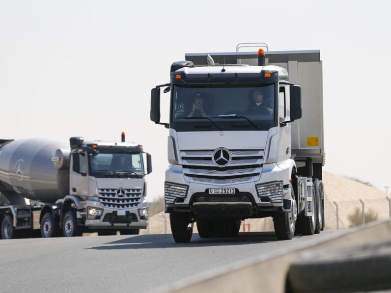 Mercedes Actros 3342 S