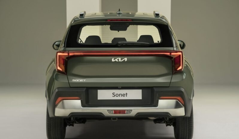 
								Kia Sonet full									