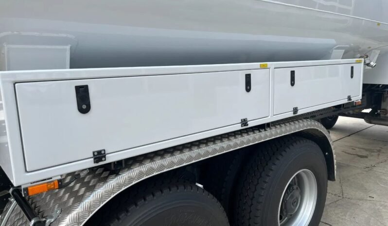 
								Mercedes Arocs 3340 full									
